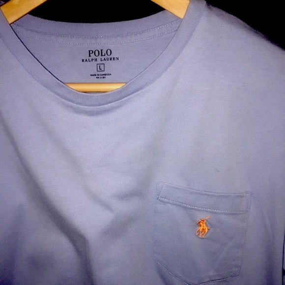 Mens light purple Ralph Lauren T-shirt size large with orange symbol - Picture 2 of 3